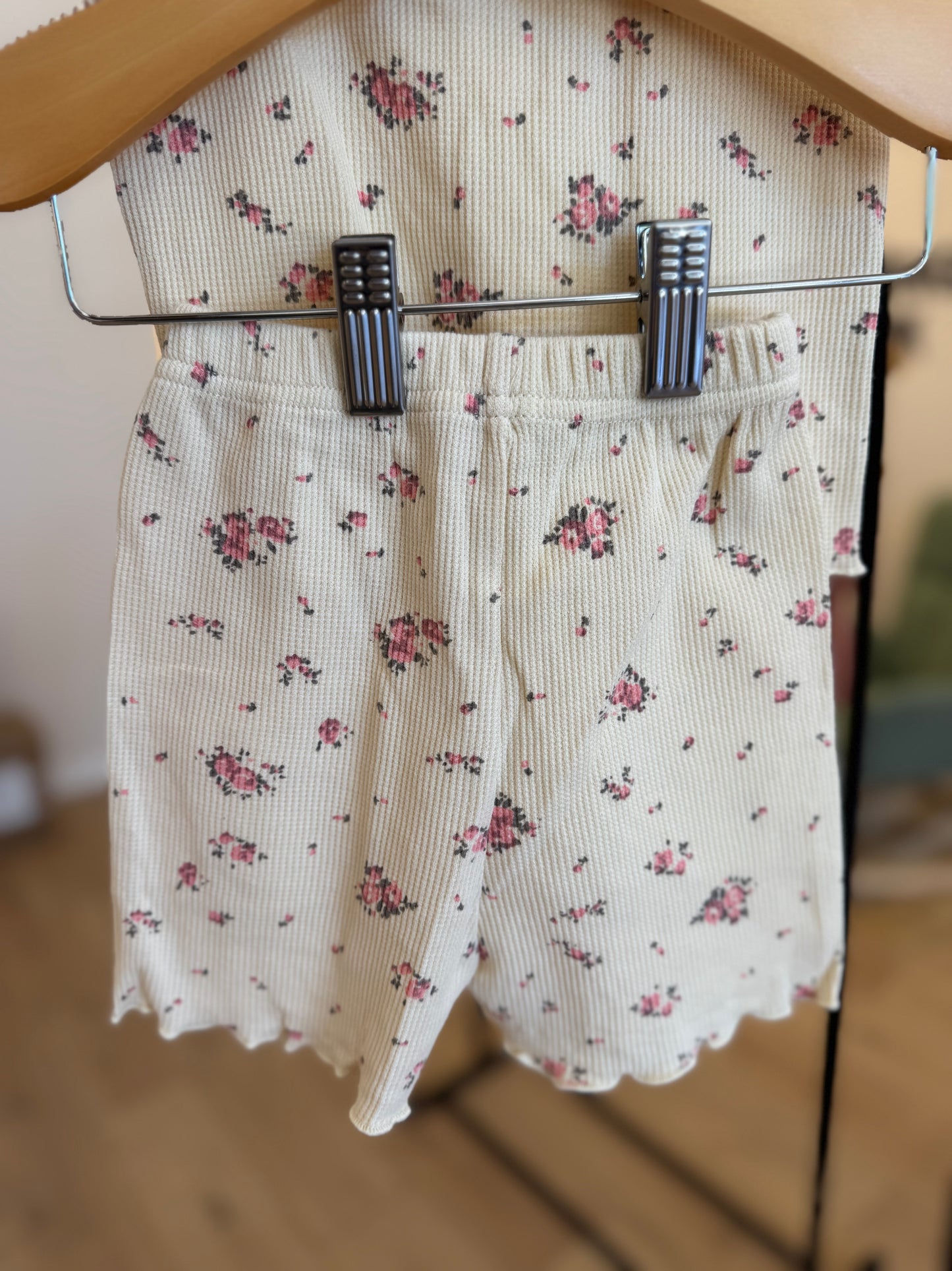 Cream Floral Waffle Tank Set