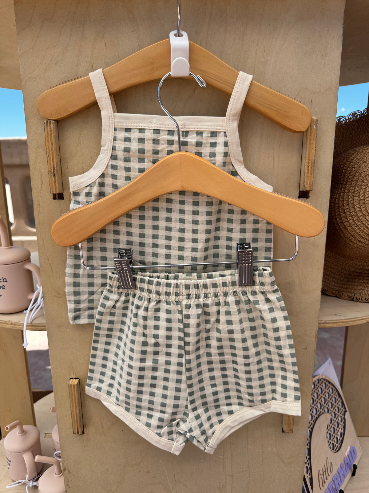 Sage Check Tank Set