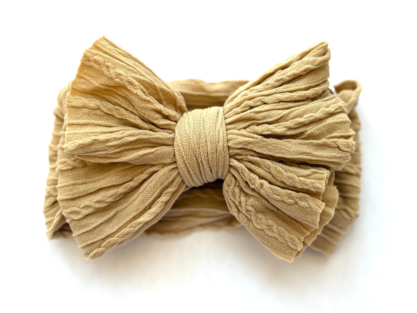 Tan Bow